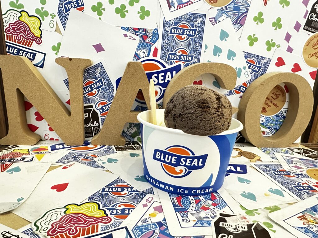 沖縄料理　ブルーシールアイスクリーム